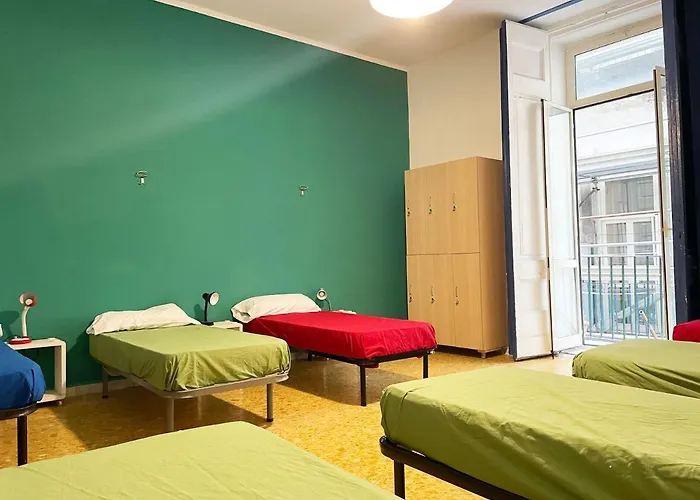 6 Small Rooms